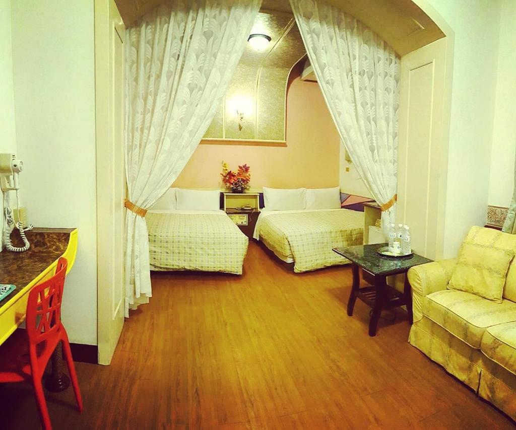 Shinge Hotel Kota Hualien Bagian luar foto